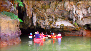 ทัวร์เต็มวัน พายเรือคายัค บ่อท่อ / ถ้ำผีหัวโต / ถ้ำลอด / เล่นน้ำที่ ภูธารา